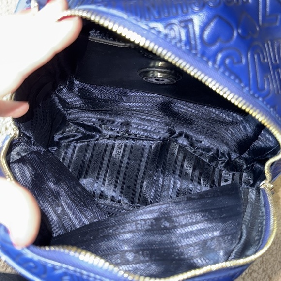 Love Moschino Blue Signature Embossed Classic Medium Backpack - Picture 8 of 13